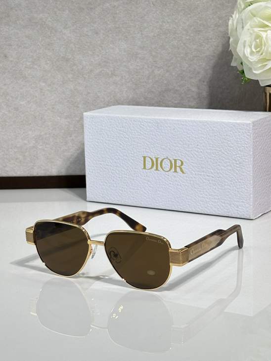 Picture of Dior Sunglasses _SKUfw76512162fw